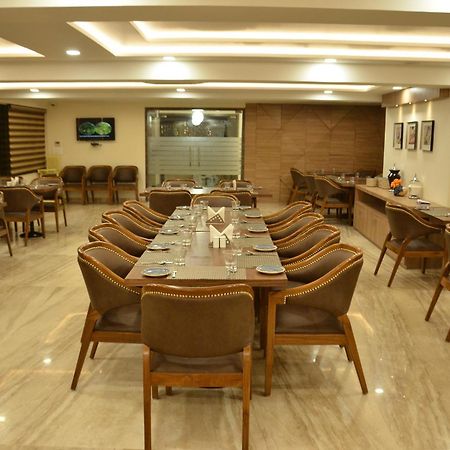 The Ved Mantra Hotel Gwalior Exterior photo
