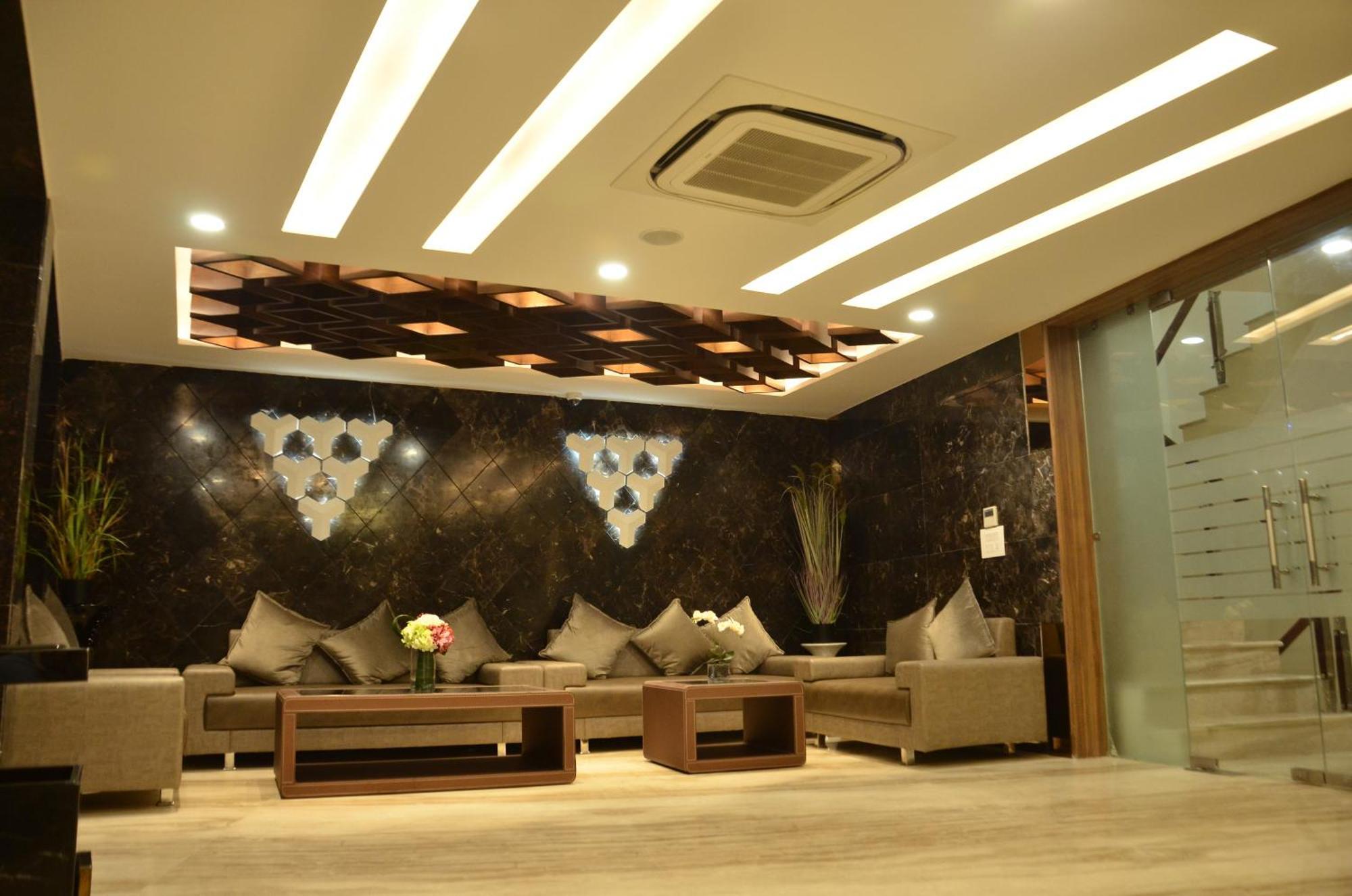 The Ved Mantra Hotel Gwalior Exterior photo