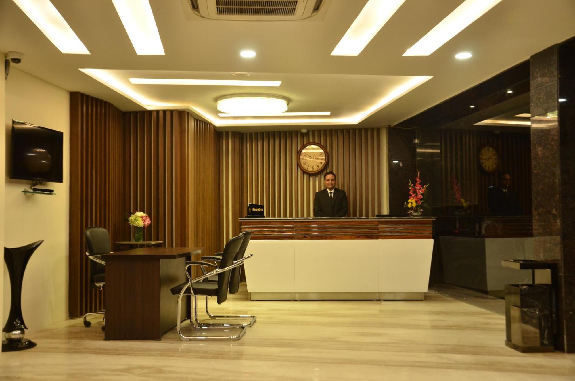 The Ved Mantra Hotel Gwalior Exterior photo